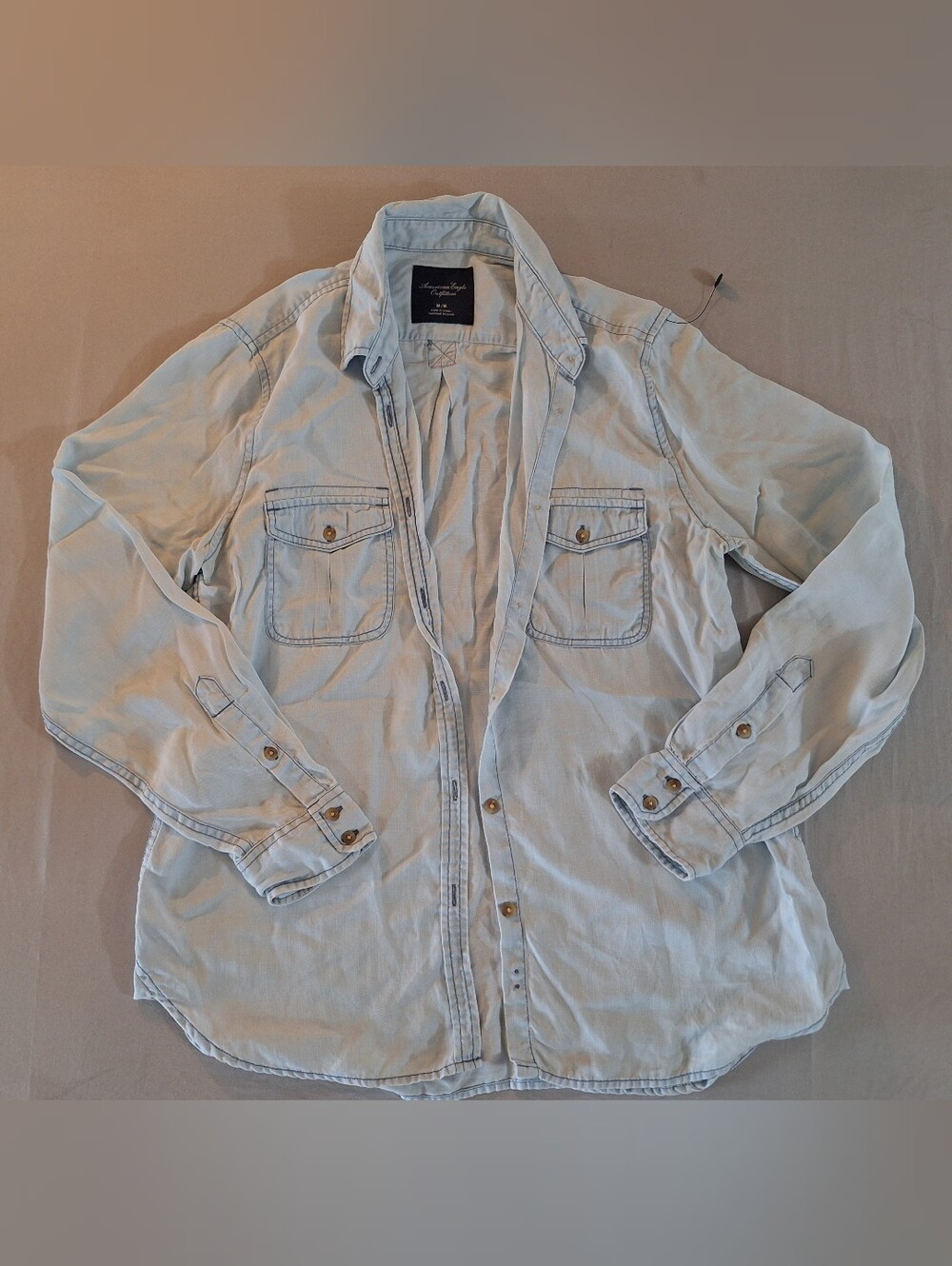 American Eagle Outfitters Pale Blue Wash 100% Lyocell denim button-up shirt M
